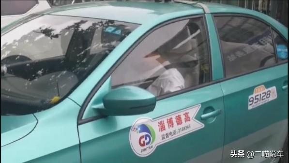 太原出租车打出汽车界全球第一闪(图11)